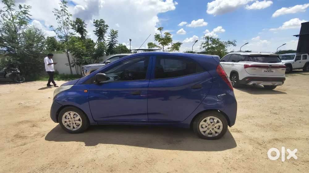 Hyundai Eon Magna 2015