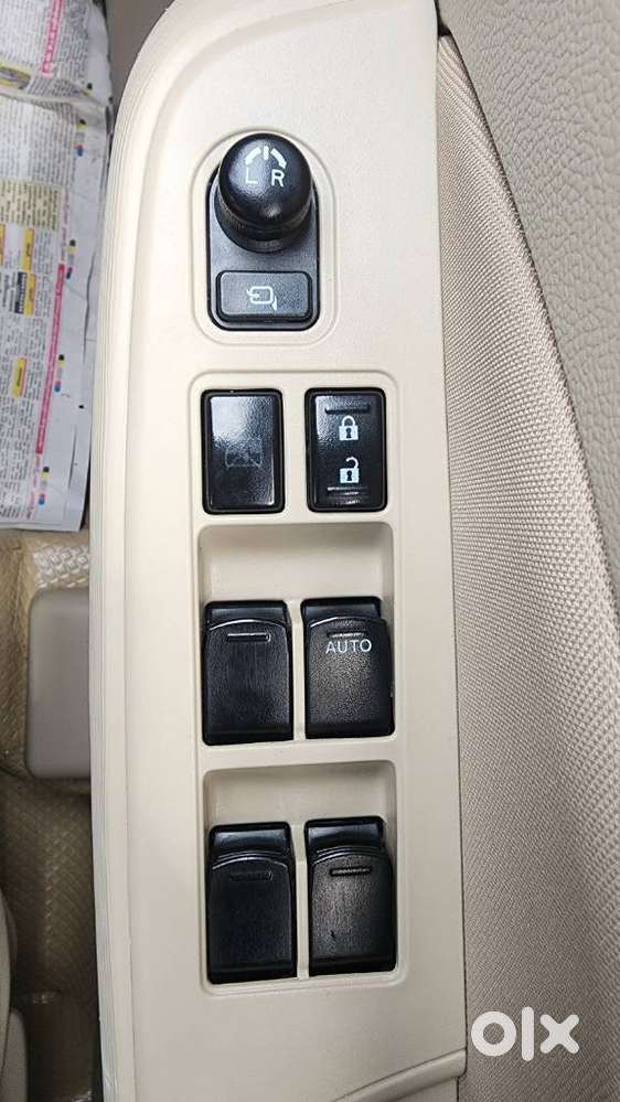 Maruti Suzuki Swift Dzire 1.3 Vxi, 2022, Cng & Hybrids