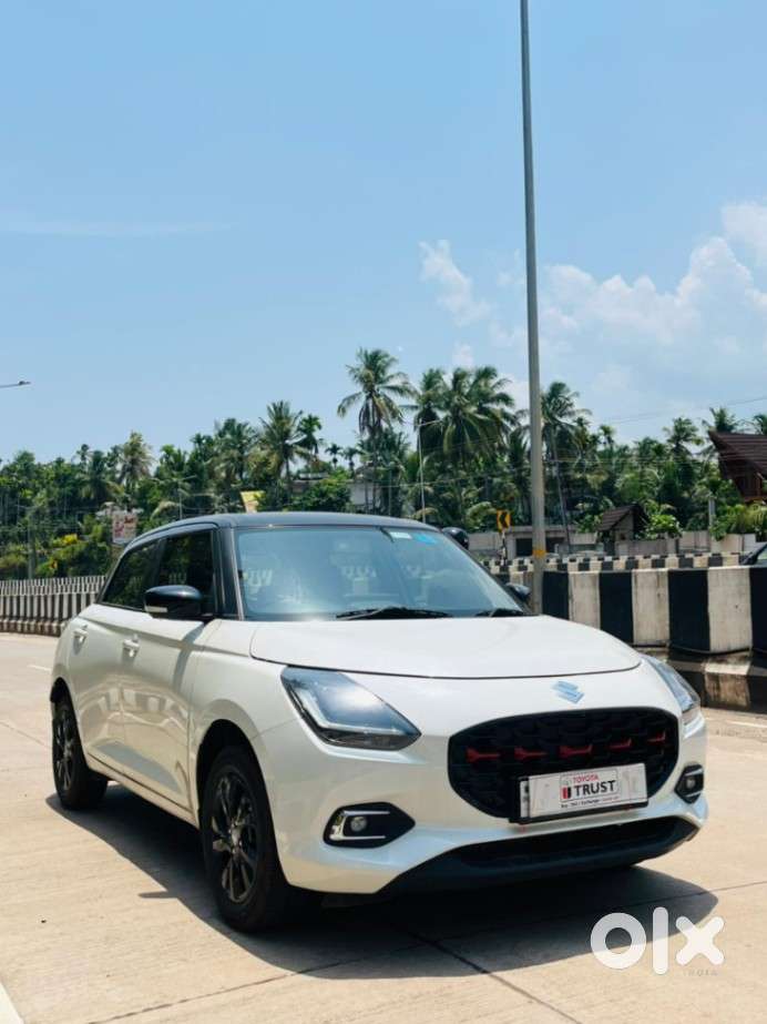Maruti Suzuki Swift Zxi Plus Dual Tone, 2024, Petrol