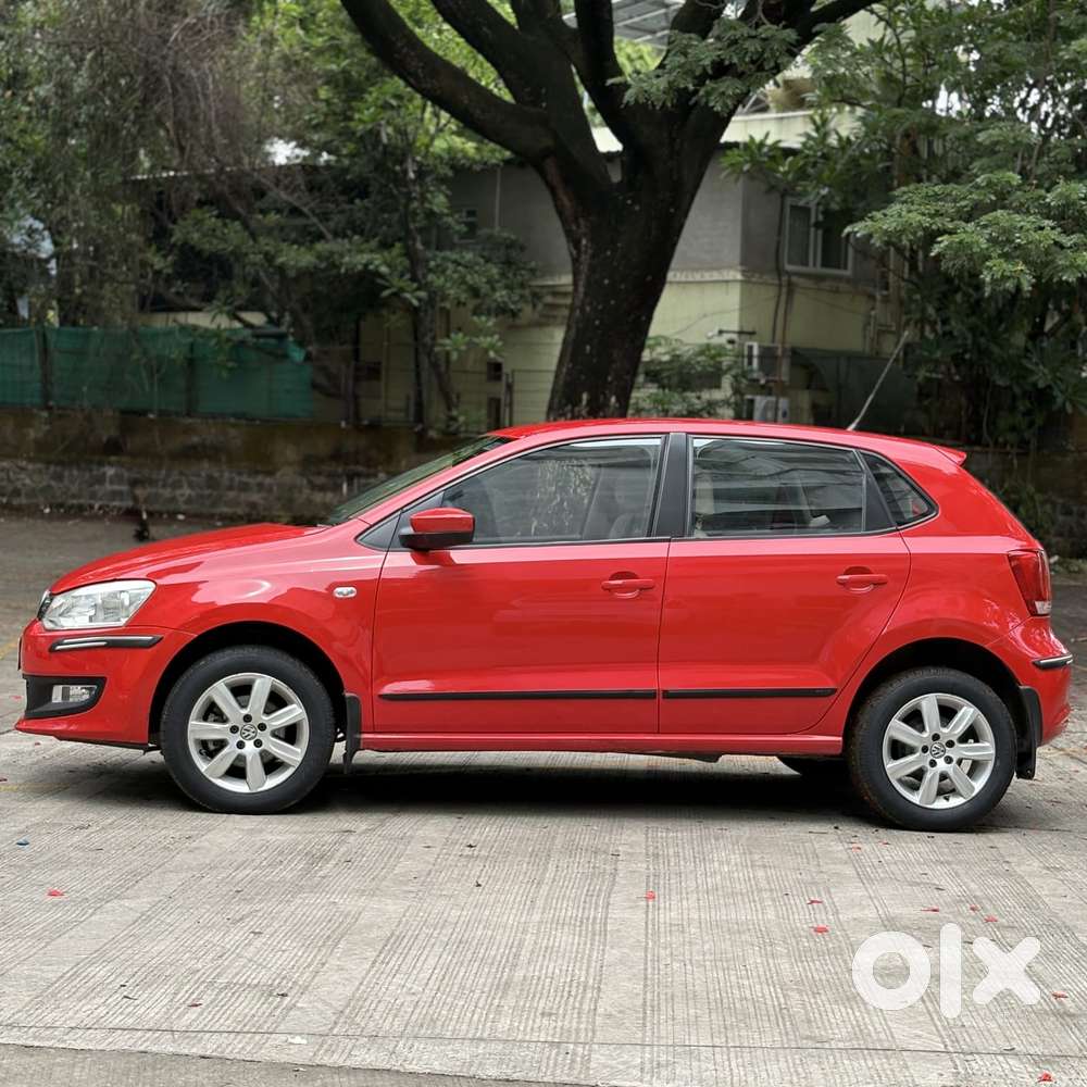Volkswagen Polo Petrol Highline 1.6l, 2012, Petrol