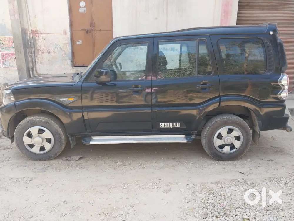 Mahindra Scorpio 2017