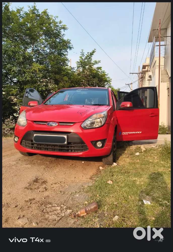 Ford Figo 1.2 Zxi