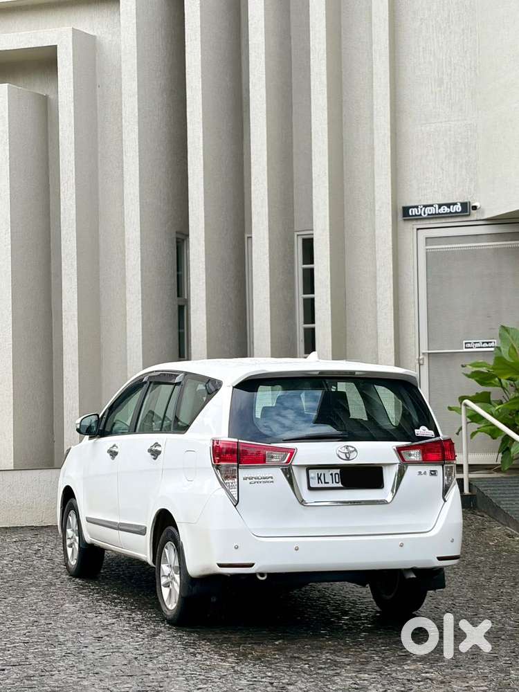 Toyota Innova Crysta 2.4 G Mt, 2018, Diesel