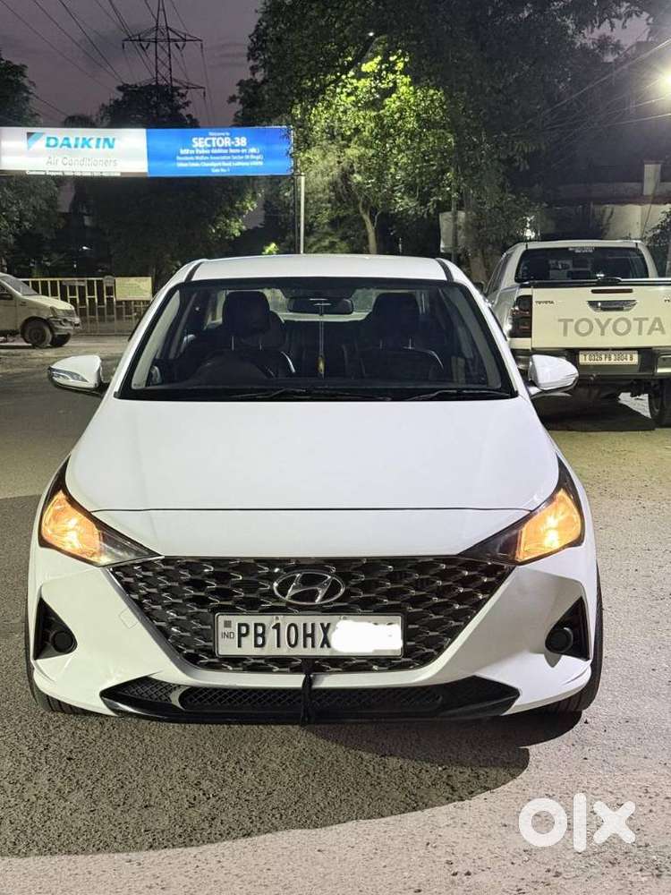 Hyundai Verna 1.5 S Plus Diesel Mt, 2022, Diesel