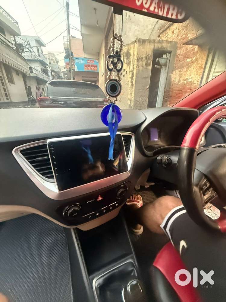 Hyundai Verna Hybrid 2019