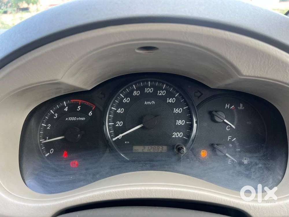 Toyota Innova 2.5 G (diesel) 7 Seater, 2015, Diesel