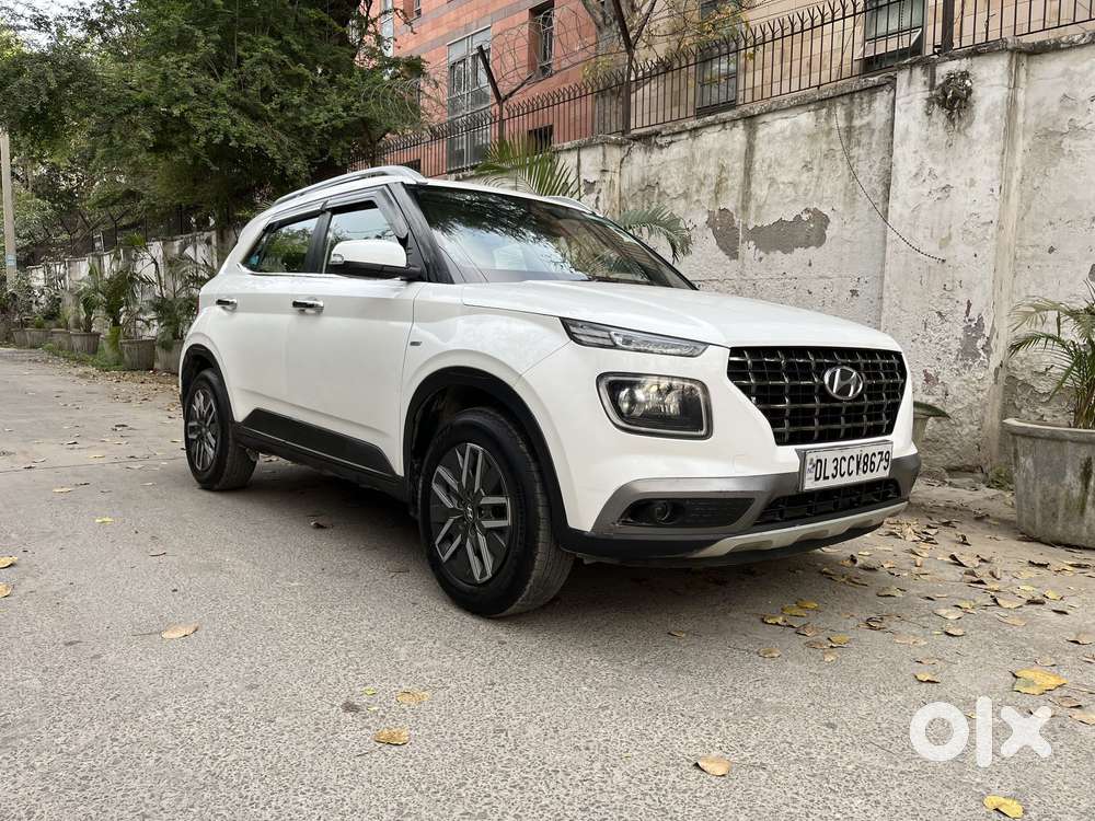 Hyundai Venue 1.0 Sx (o) Turbo Imt, 2022, Petrol