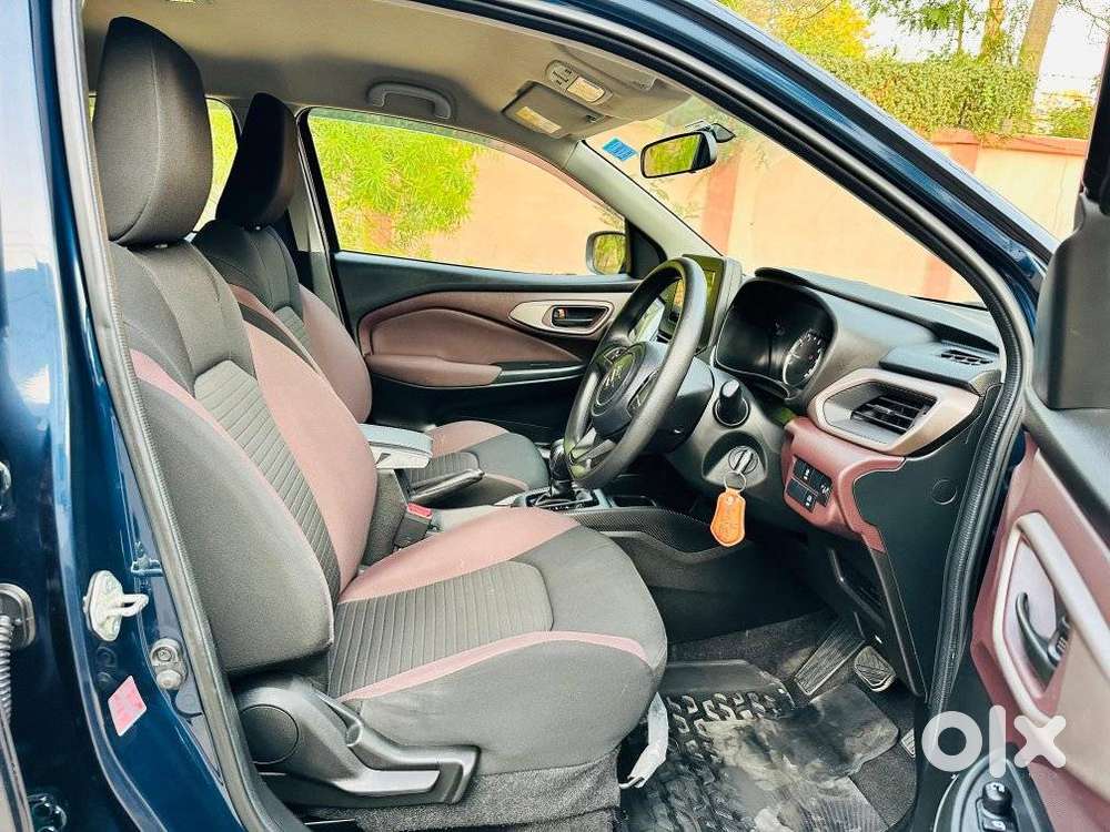 Maruti Suzuki Fronx Delta Plus 1.2 Ags, 2024, Petrol