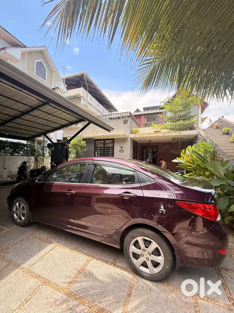 Hyundai Verna 1.6 Ex 2013 Petrol Manual