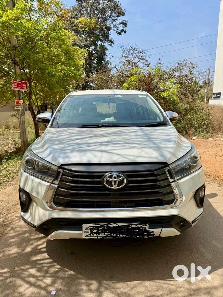 Toyota Innova Crysta 2022 Diesel Manual