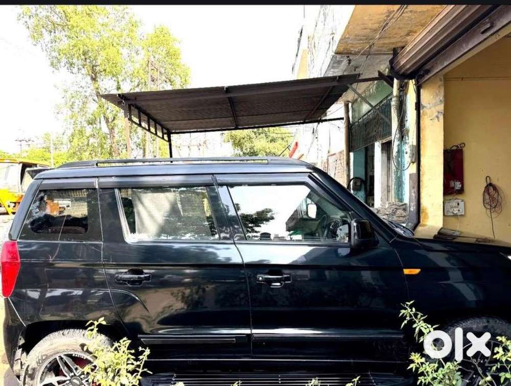 Mahindra Tuv 300 2016