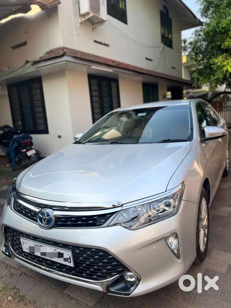Toyota Camry Hybrid 2018 56000 Km Only
