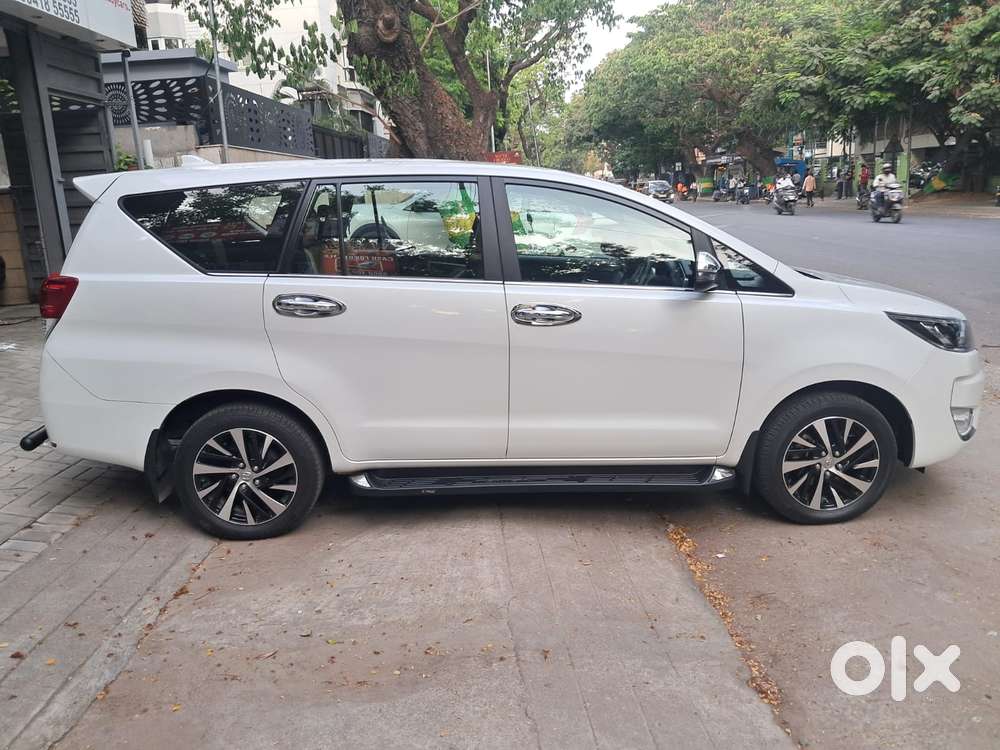 Toyota Innova Crysta 2.4 Z 7 Str, 2025, Diesel