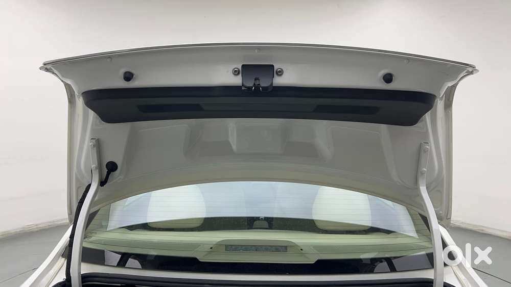 Skoda Rapid 1.5 Tdi Style/1.5 At Style, 2021, Petrol