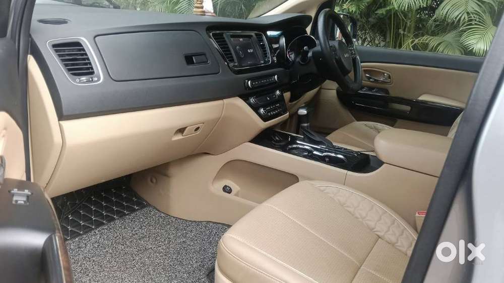 Kia Carnival Limousine Plus 7 Str, 2023, Diesel