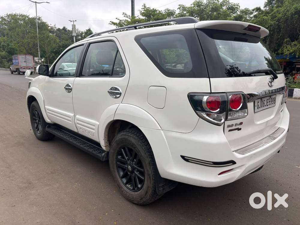 Toyota Fortuner 3.0 4x4 Automatic, 2015, Diesel