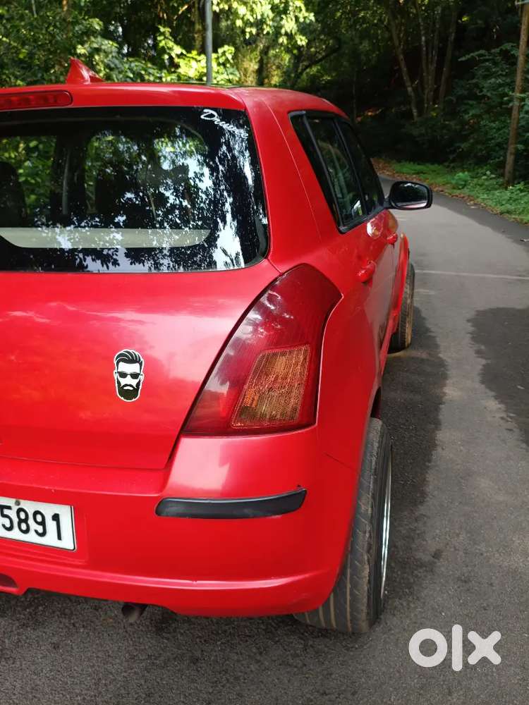 Swift Maruti Suzuki 2006 With Bbs Alloys And Yokohama Tyres