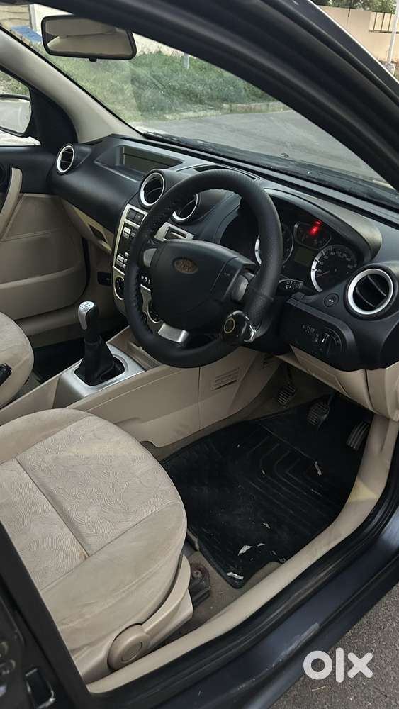 Ford Fiesta Classic 1.6 Duratec Titanium, 2010, Petrol