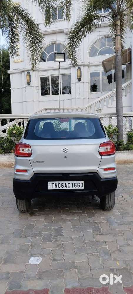 Maruti Suzuki S-presso Vxi Plus, 2022, Petrol