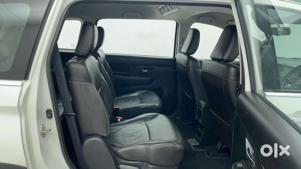 Maruti Suzuki Xl6 1.5 Alpha At, 2019, Petrol