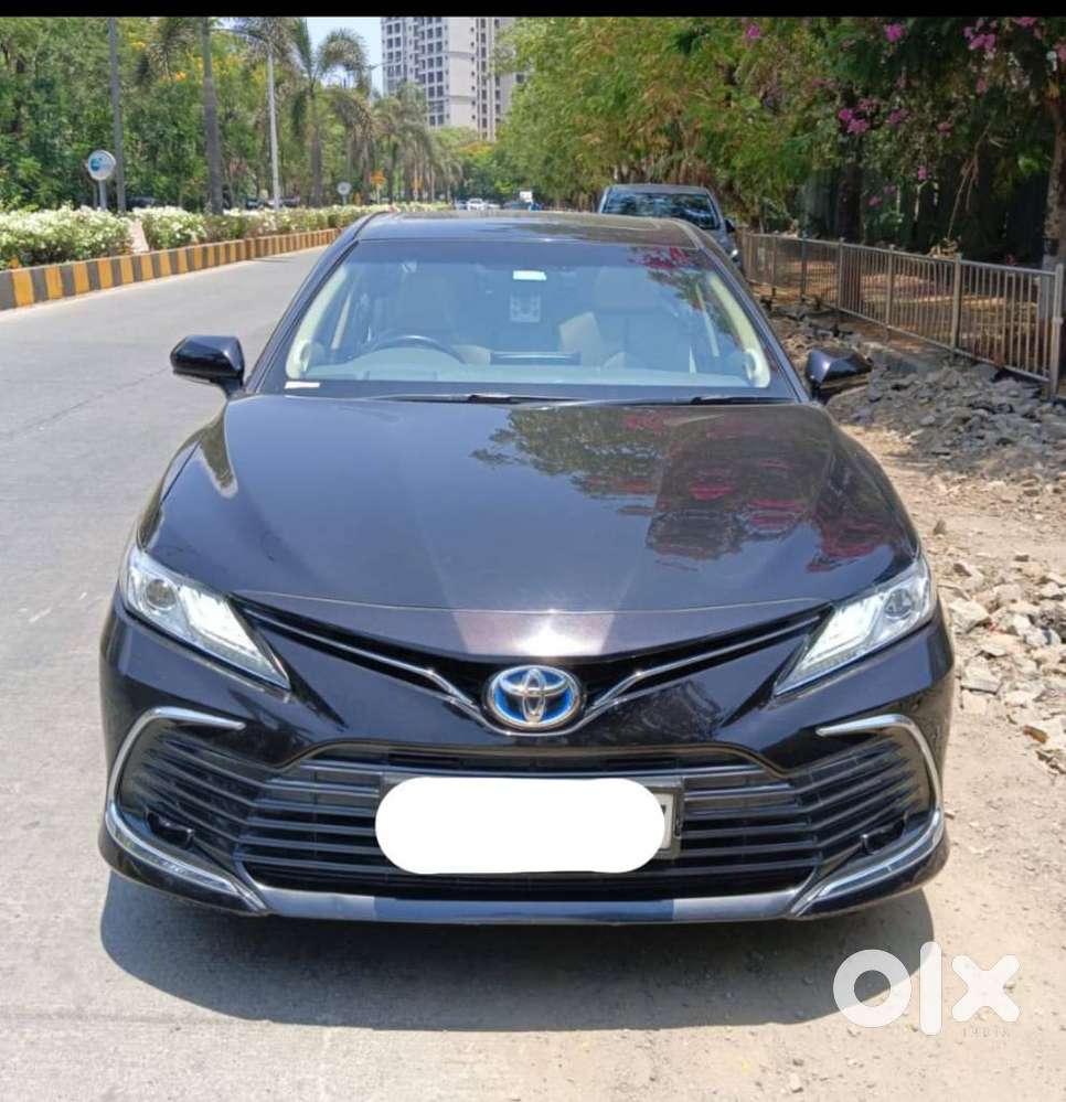 Toyota Camry Hybrid, 2022, Petrol