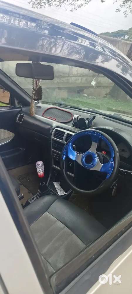 Maruti Suzuki Esteem Vxi 2007