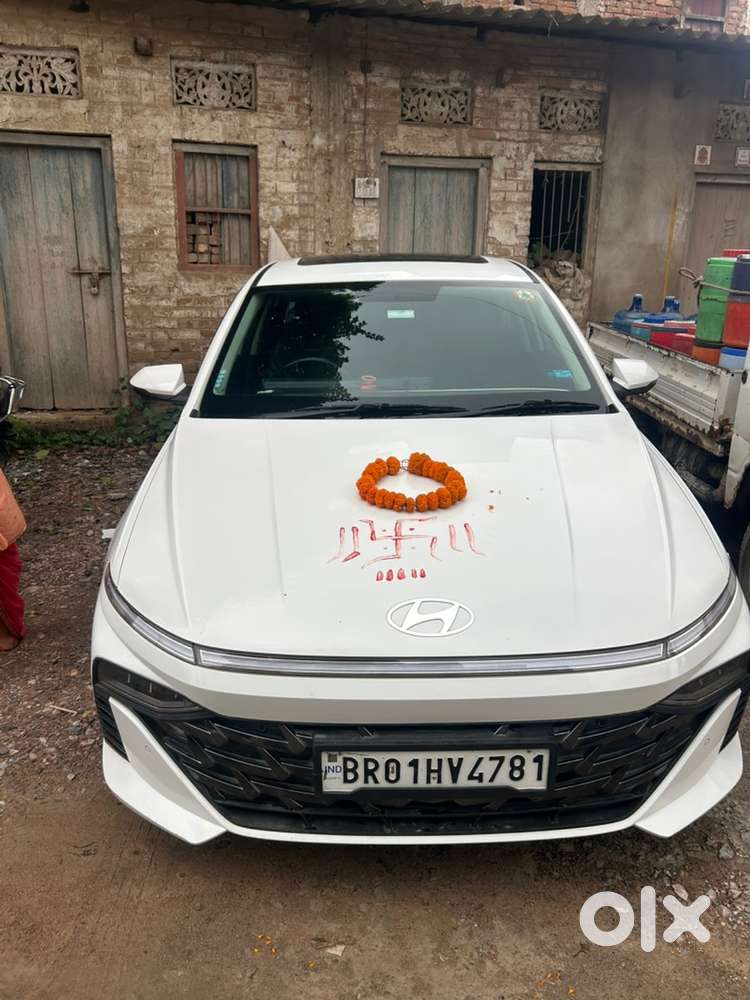 Hyundai Verna Petrol