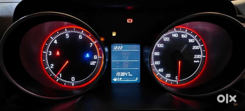Maruti Suzuki Swift Vxi + Manual, 2019