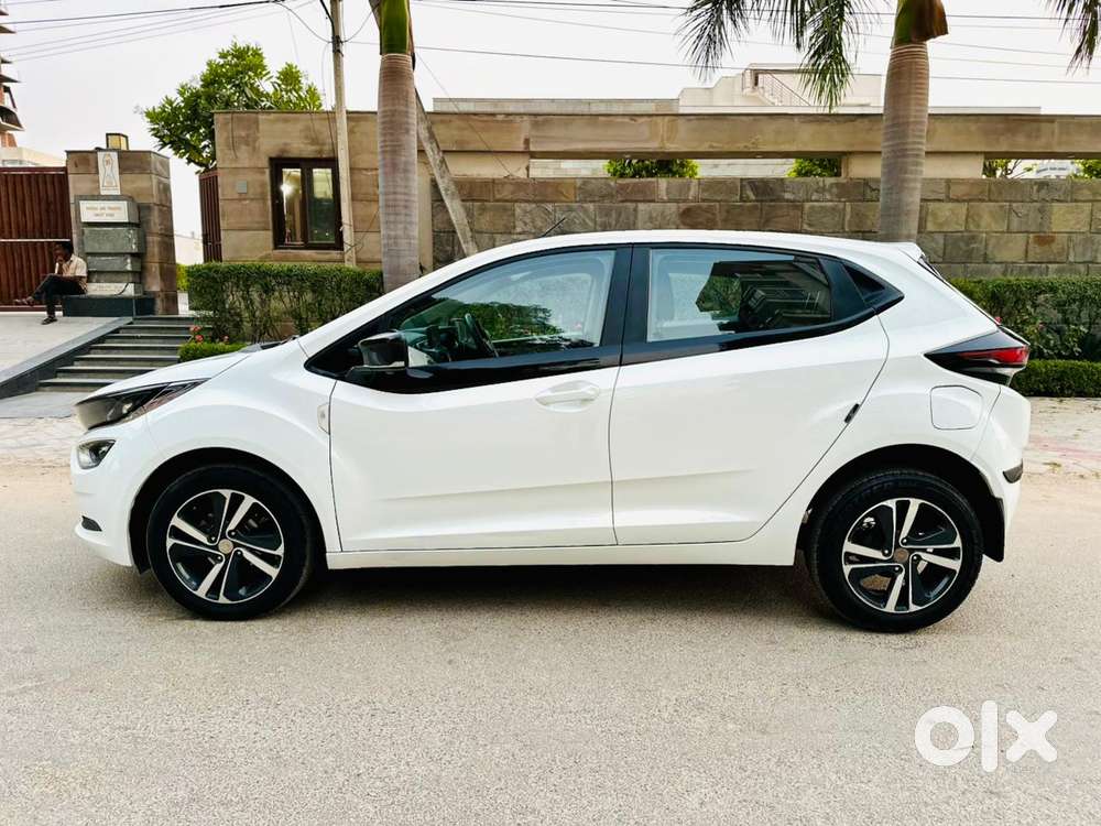 Tata Altroz 1.2 Xz Plus Petrol, 2023, Petrol