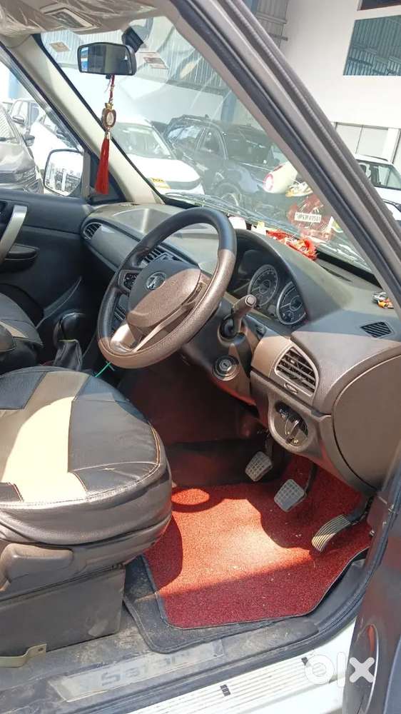 Tata Safari