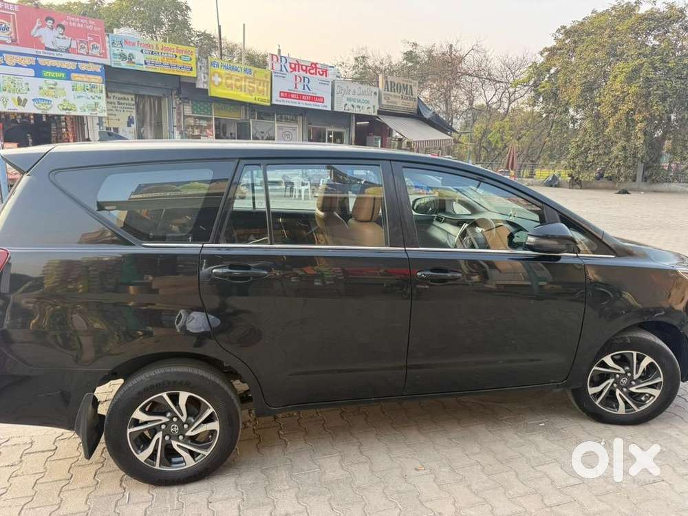 Toyota Innova Crysta 2022 Diesel Well Maintained