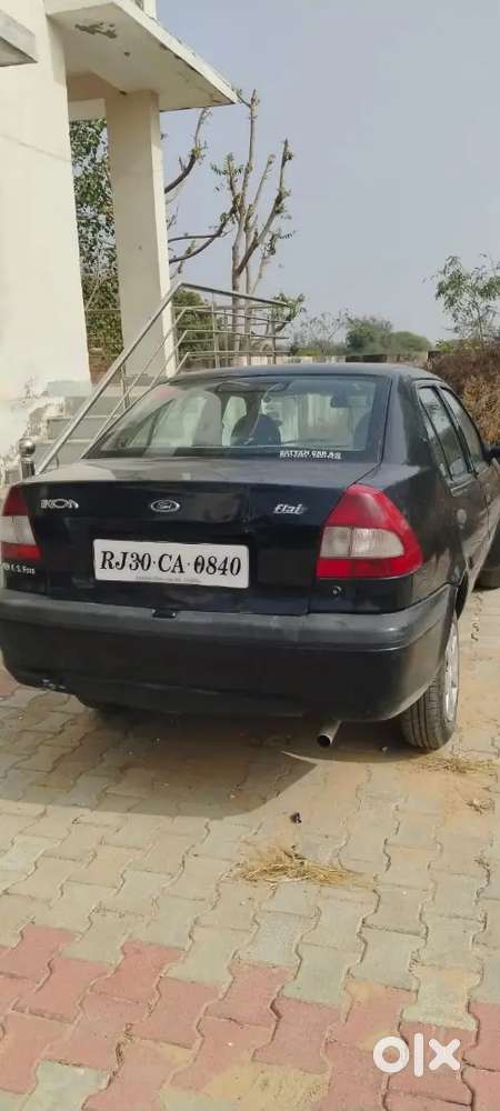 Ford Ikon 2008 Petrol 124000 Km Driven