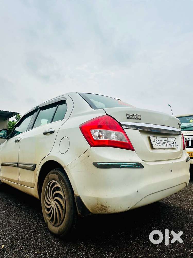 Maruti Suzuki Swift Dzire Vdi Optional, 2015, Diesel