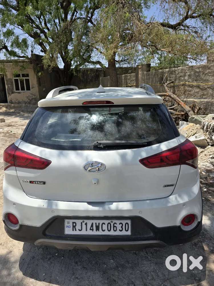Hyundai I20 Active Crdi Sx 2017 Diesel 105000 Km Driven