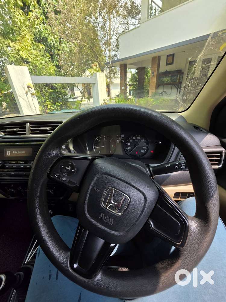 Well Maintained Diesel Honda Amaze For Sale!