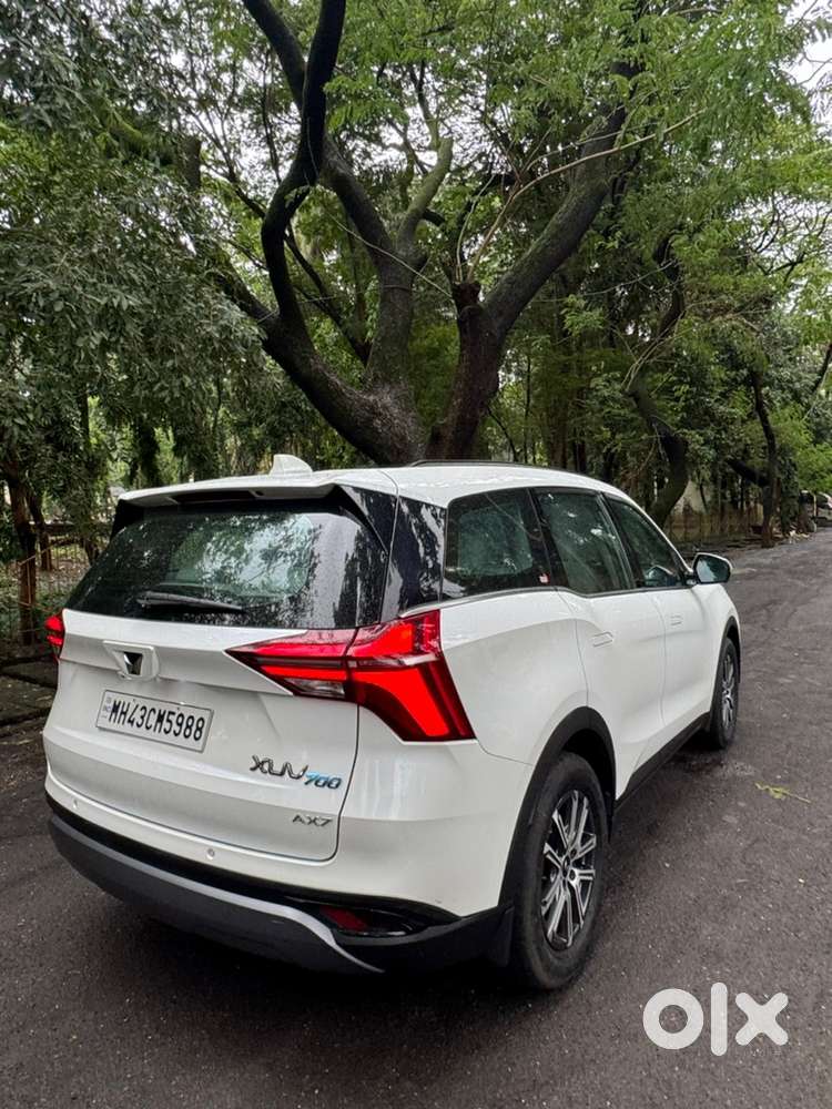 Mahindra Xuv700 25,000 Kms 1st Owner Chauffeur Driven