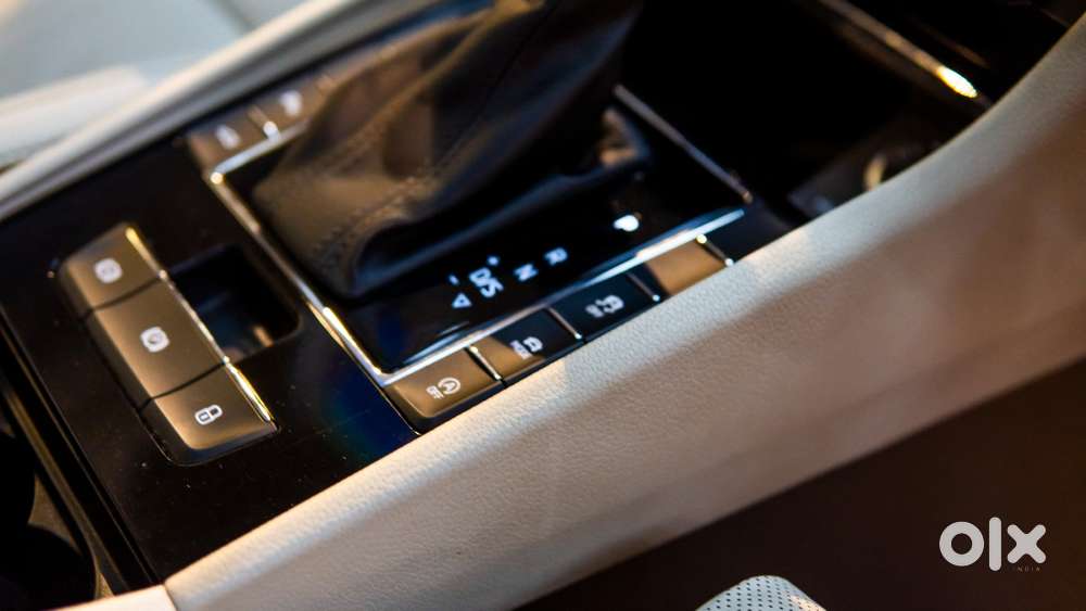 Skoda Superb L&k 2.0 Tdi At, 2021, Petrol