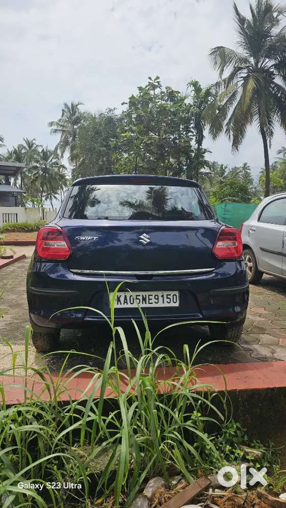 Maruti Suzuki New-gen Swift 2022 Petrol 33000 Km Driven