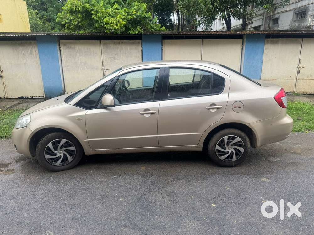 Maruti Suzuki Sx4 2010