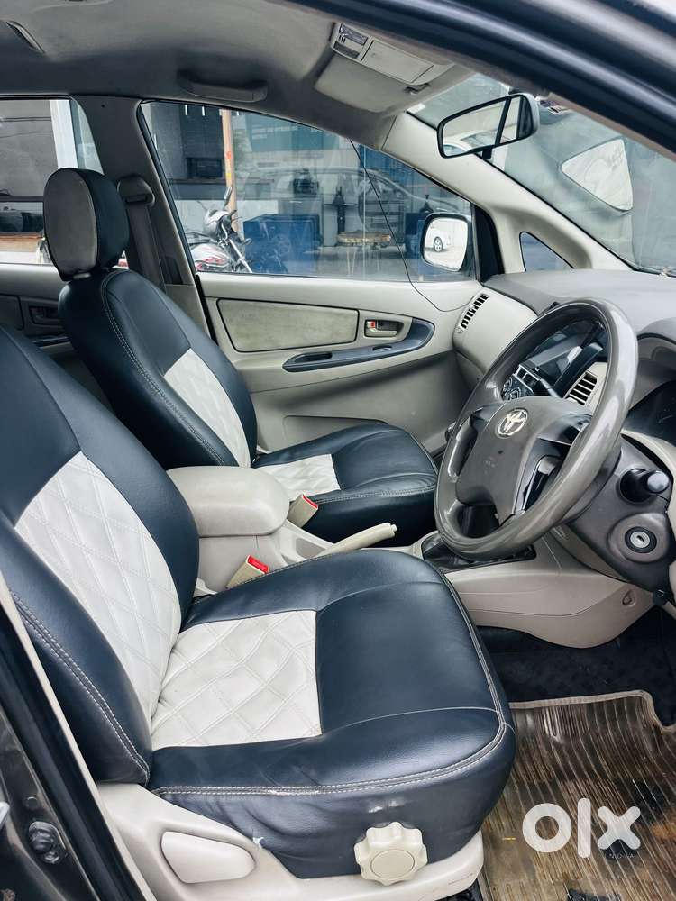 Toyota Innova 2.5 G (diesel) 7 Seater, 2012, Diesel