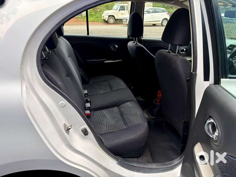 Nissan Micra Xv Cvt, 2017, Petrol