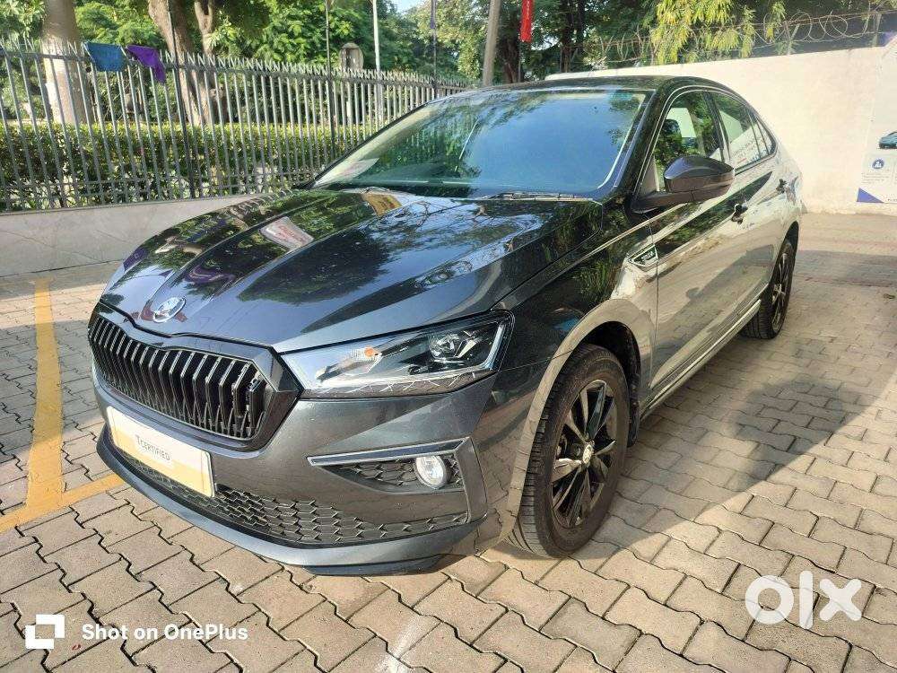 Skoda Slavia Sportline 1.0l Tsi Mt, 2025, Petrol