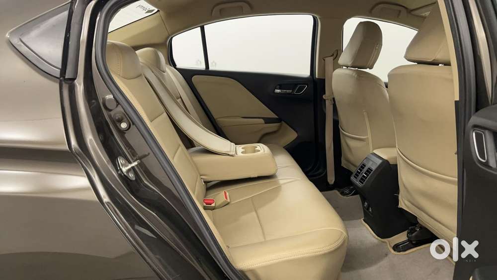 Honda City I-vtec V, 2022, Petrol