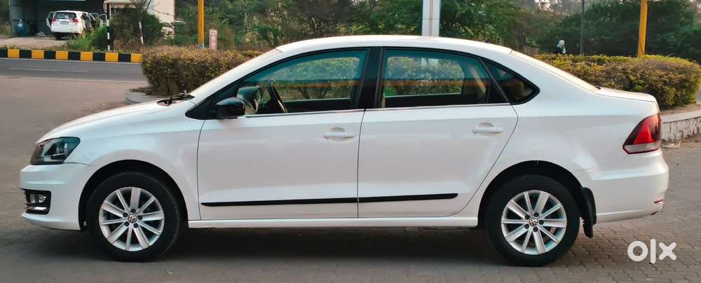 Volkswagen Vento 1.5 Highline Plus At 16 Alloy, 2015, Diesel