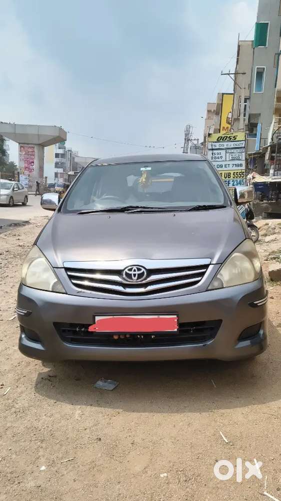 Toyota Innova Diesel 2012 Year