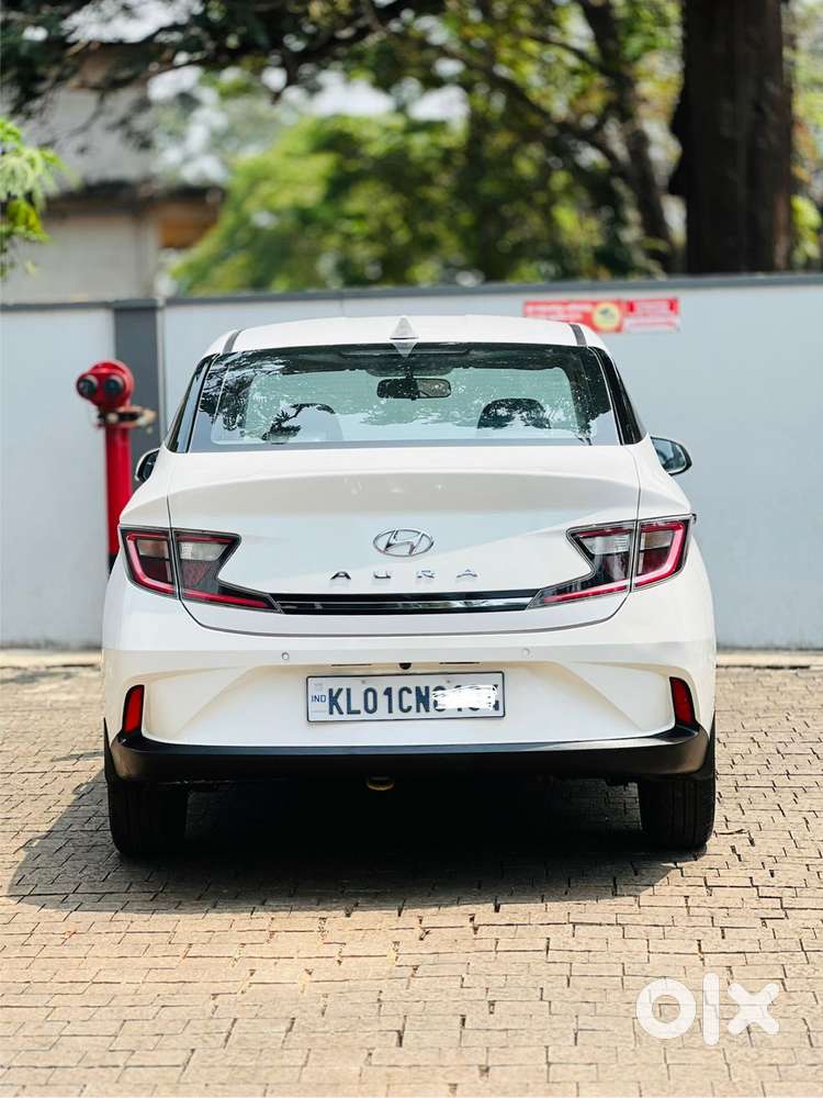 Hyundai Aura Sx (o) Manual, 2021, Petrol