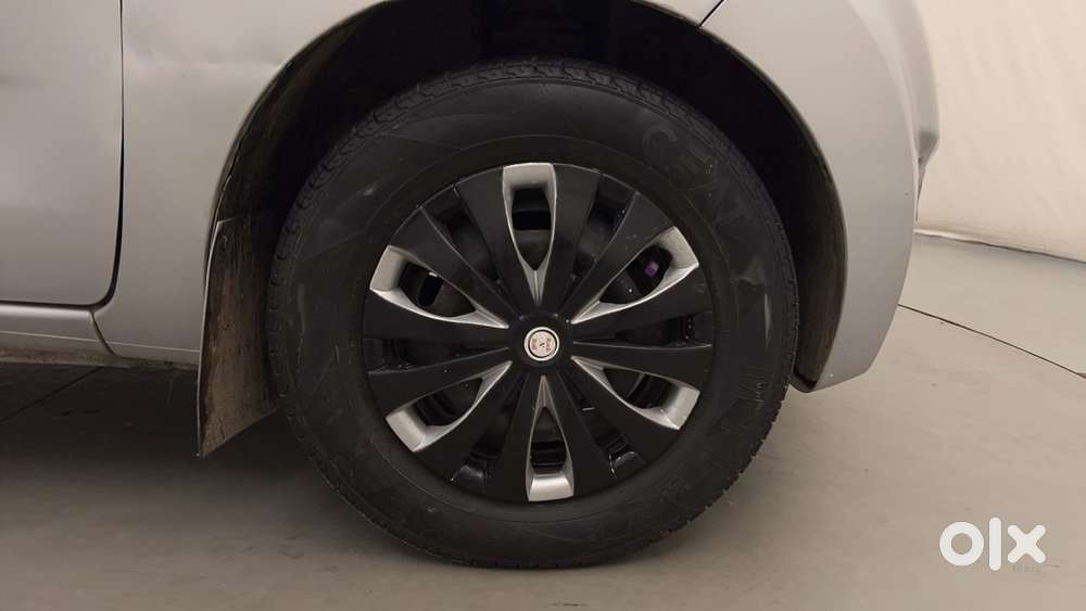 Datsun Redigo T Option, 2017, Petrol