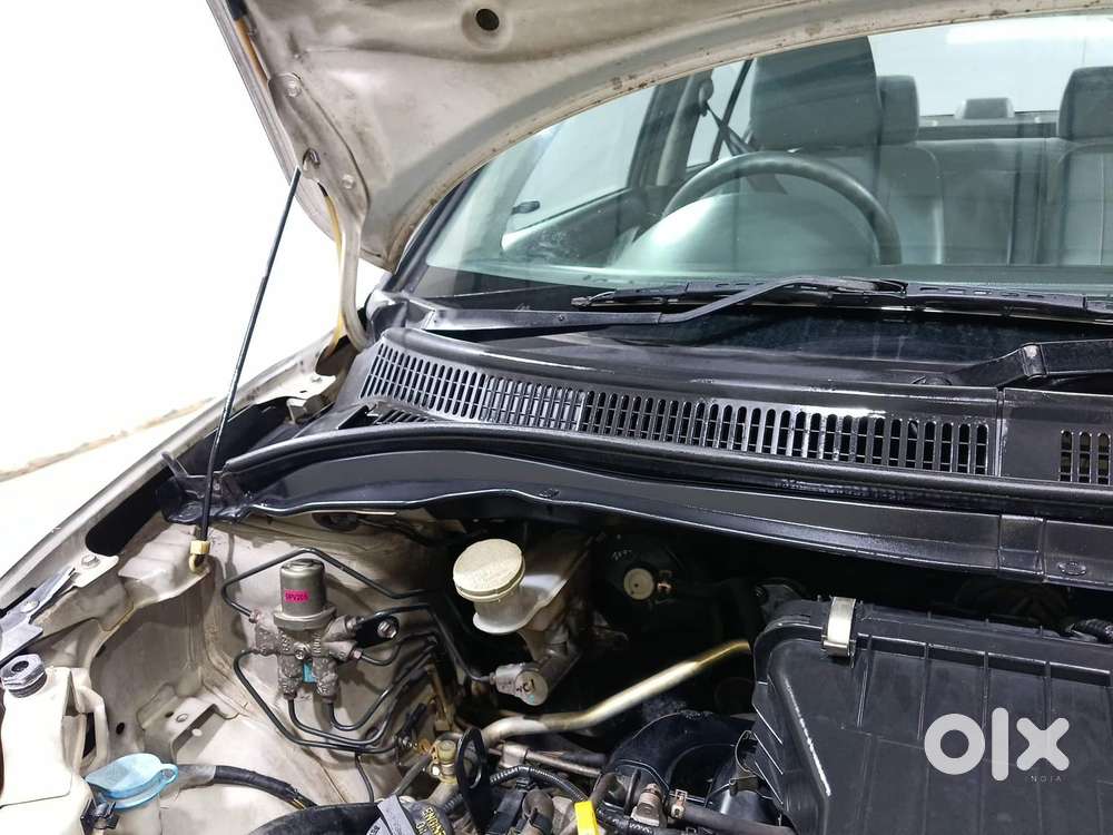 Maruti Suzuki Swift Dzire 1.2 Vxi Bsiv, 2011, Petrol