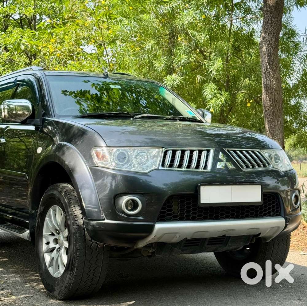 Mitsubishi Pajero Sport 2013