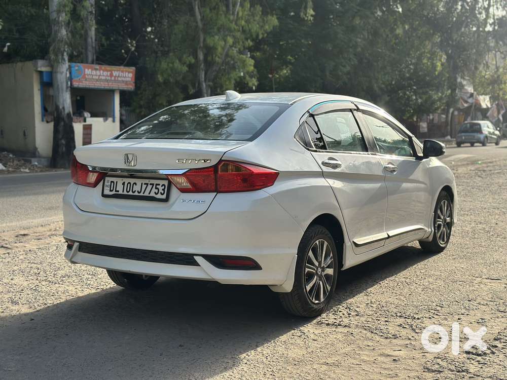 Honda City I-vtec V, 2017, Petrol